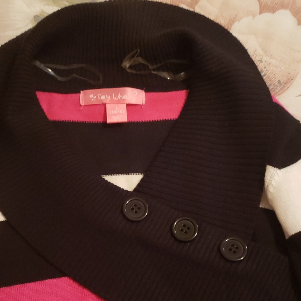 Sweater - Picture 3 of 4